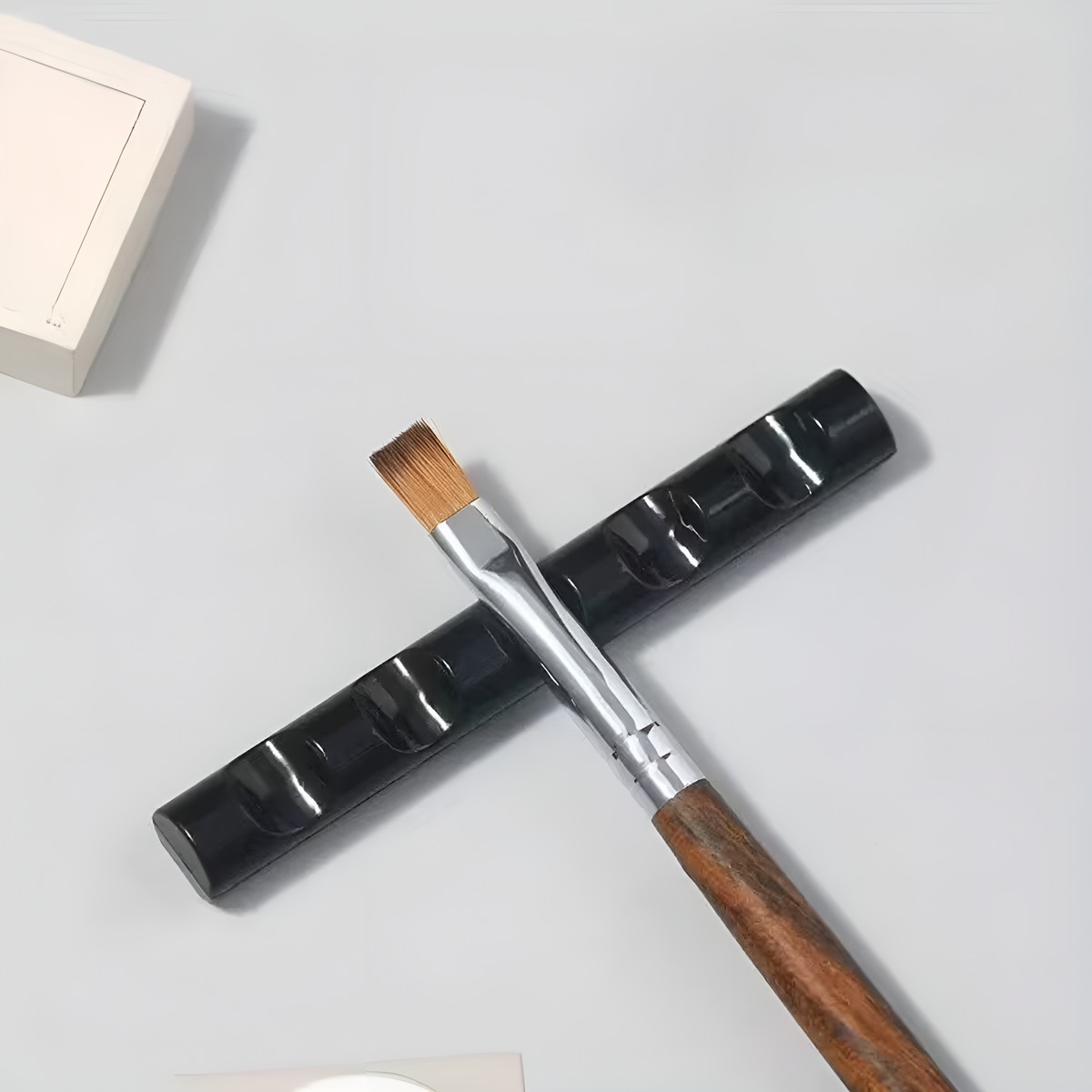 Brush rest